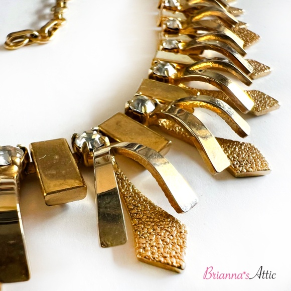 Vintage gold plated necklace with earrings, preowned, crystal embedded - Picture 7 of 10